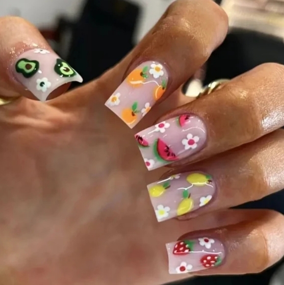 24 Pieces Fake Press On Nails - Picture 1 of 5